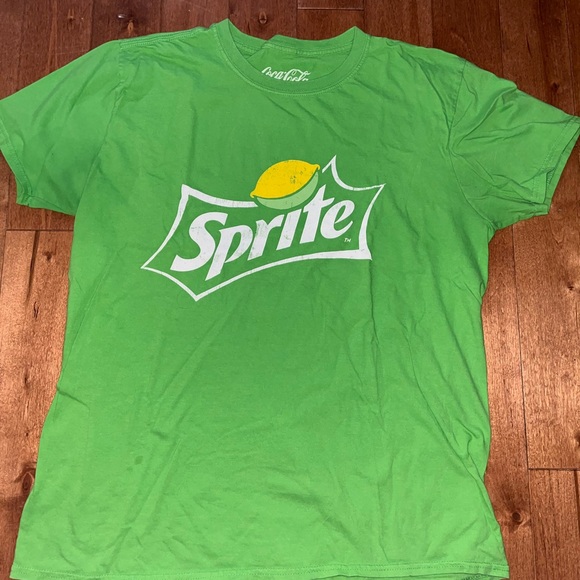 Bundle With 6 T-Shirts - Picture 7 of 10